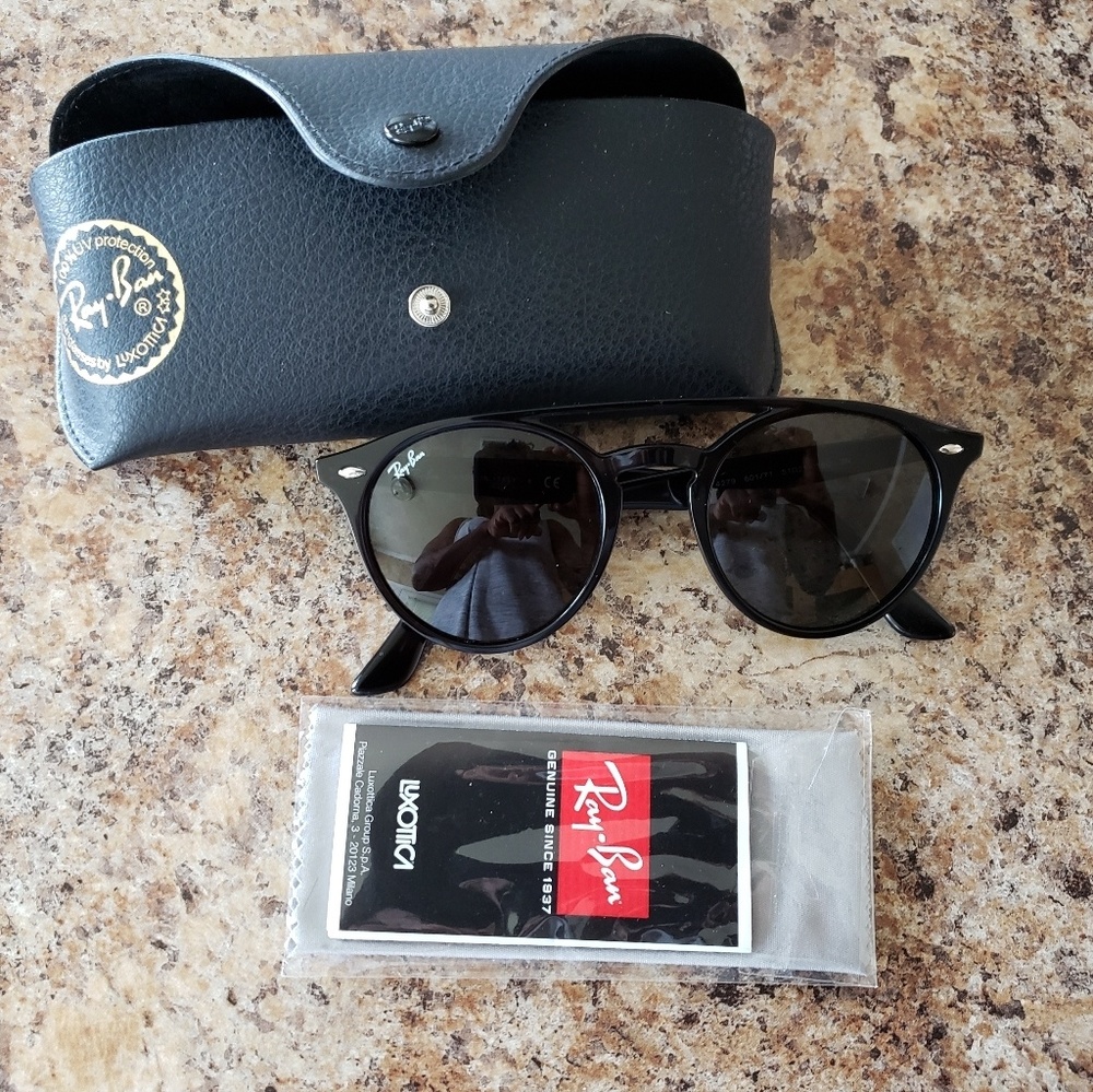 Sun glasses